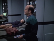 Filename=extant_StarTrek_VOY_6x02-SurvivalInstinct_01533.jpg
Filesize=139KiB
Dimensions=1200x900
Date added=Dec 27, 2019 extant_StarTrek_VOY_6x02-SurvivalInstinct_01533.jpg