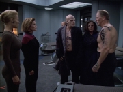 Filename=extant_StarTrek_VOY_6x02-SurvivalInstinct_01634.jpg
Filesize=173KiB
Dimensions=1200x900
Date added=Dec 27, 2019 extant_StarTrek_VOY_6x02-SurvivalInstinct_01634.jpg