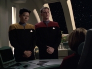 Filename=extant_StarTrek_VOY_6x02-SurvivalInstinct_01964.jpg
Filesize=166KiB
Dimensions=1200x900
Date added=Dec 27, 2019 extant_StarTrek_VOY_6x02-SurvivalInstinct_01964.jpg
