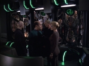 extant_StarTrek_VOY_6x02-SurvivalInstinct_02354.jpg