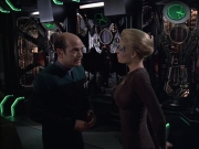extant_StarTrek_VOY_6x02-SurvivalInstinct_02359.jpg