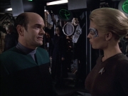 extant_StarTrek_VOY_6x02-SurvivalInstinct_02367.jpg