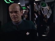 extant_StarTrek_VOY_6x02-SurvivalInstinct_02384.jpg