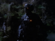extant_StarTrek_VOY_6x02-SurvivalInstinct_02691.jpg