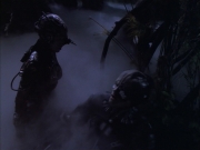 extant_StarTrek_VOY_6x02-SurvivalInstinct_02724.jpg
