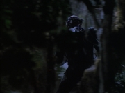 extant_StarTrek_VOY_6x02-SurvivalInstinct_02755.jpg