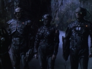 extant_StarTrek_VOY_6x02-SurvivalInstinct_02816.jpg