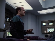 Filename=extant_StarTrek_VOY_6x02-SurvivalInstinct_02894.jpg
Filesize=155KiB
Dimensions=1200x900
Date added=Dec 27, 2019 extant_StarTrek_VOY_6x02-SurvivalInstinct_02894.jpg