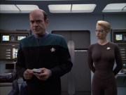 Filename=extant_StarTrek_VOY_6x02-SurvivalInstinct_02906.jpg
Filesize=143KiB
Dimensions=1200x900
Date added=Dec 27, 2019 extant_StarTrek_VOY_6x02-SurvivalInstinct_02906.jpg