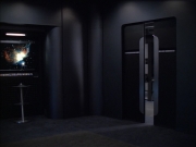 extant_StarTrek_VOY_6x02-SurvivalInstinct_03590.jpg