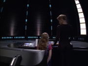 extant_StarTrek_VOY_6x02-SurvivalInstinct_03642.jpg