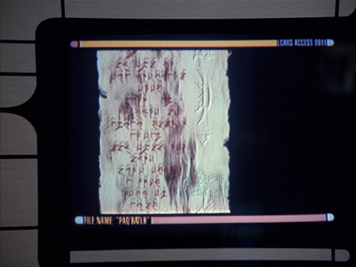extant_StarTrek_VOY_6x03-BargeOfTheDead_02030.jpg