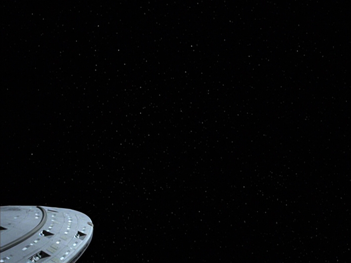 extant_StarTrek_VOY_6x03-BargeOfTheDead_03634.jpg