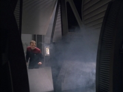 extant_StarTrek_VOY_6x03-BargeOfTheDead_00053.jpg