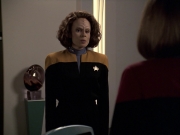 extant_StarTrek_VOY_6x03-BargeOfTheDead_00099.jpg