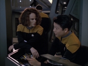 extant_StarTrek_VOY_6x03-BargeOfTheDead_00609.jpg