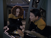 extant_StarTrek_VOY_6x03-BargeOfTheDead_00617.jpg