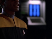 extant_StarTrek_VOY_6x03-BargeOfTheDead_00631.jpg