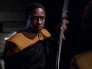 extant_StarTrek_VOY_6x03-BargeOfTheDead_00788.jpg