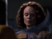 extant_StarTrek_VOY_6x03-BargeOfTheDead_00789.jpg