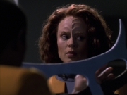 extant_StarTrek_VOY_6x03-BargeOfTheDead_00790.jpg