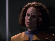 extant_StarTrek_VOY_6x03-BargeOfTheDead_00797.jpg
