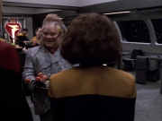 extant_StarTrek_VOY_6x03-BargeOfTheDead_00848.jpg