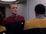 extant_StarTrek_VOY_6x03-BargeOfTheDead_00888.jpg