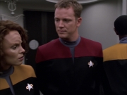 extant_StarTrek_VOY_6x03-BargeOfTheDead_00889.jpg