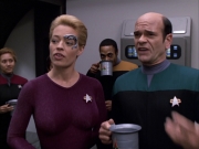 extant_StarTrek_VOY_6x03-BargeOfTheDead_00905.jpg
