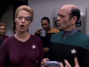 extant_StarTrek_VOY_6x03-BargeOfTheDead_00911.jpg