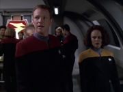 extant_StarTrek_VOY_6x03-BargeOfTheDead_00924.jpg
