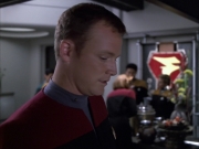 extant_StarTrek_VOY_6x03-BargeOfTheDead_00926.jpg