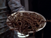 extant_StarTrek_VOY_6x03-BargeOfTheDead_00929.jpg