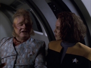 extant_StarTrek_VOY_6x03-BargeOfTheDead_00955.jpg