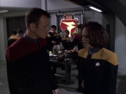 extant_StarTrek_VOY_6x03-BargeOfTheDead_00964.jpg