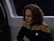 extant_StarTrek_VOY_6x03-BargeOfTheDead_00985.jpg