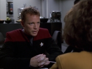 extant_StarTrek_VOY_6x03-BargeOfTheDead_00991.jpg