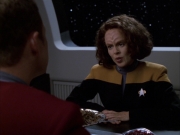 extant_StarTrek_VOY_6x03-BargeOfTheDead_00995.jpg