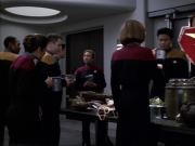extant_StarTrek_VOY_6x03-BargeOfTheDead_01001.jpg