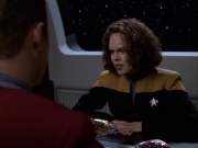 extant_StarTrek_VOY_6x03-BargeOfTheDead_01008.jpg