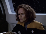 extant_StarTrek_VOY_6x03-BargeOfTheDead_01011.jpg