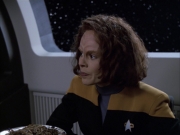 extant_StarTrek_VOY_6x03-BargeOfTheDead_01021.jpg
