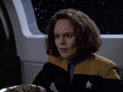 extant_StarTrek_VOY_6x03-BargeOfTheDead_01022.jpg