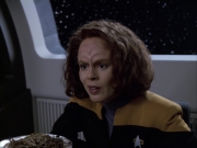 extant_StarTrek_VOY_6x03-BargeOfTheDead_01025.jpg