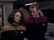 extant_StarTrek_VOY_6x03-BargeOfTheDead_01072.jpg