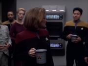 extant_StarTrek_VOY_6x03-BargeOfTheDead_01079.jpg