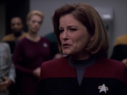 extant_StarTrek_VOY_6x03-BargeOfTheDead_01090.jpg