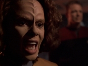 extant_StarTrek_VOY_6x03-BargeOfTheDead_01147.jpg