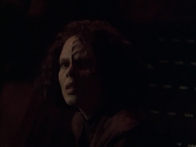 extant_StarTrek_VOY_6x03-BargeOfTheDead_01212.jpg